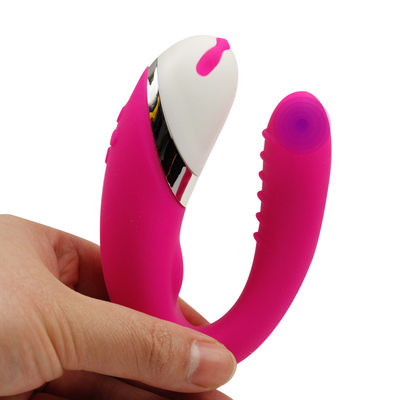 Vitesses rechargeables U d'USB les 12 forment des jouets du sexe des femmes de Massager de vibration